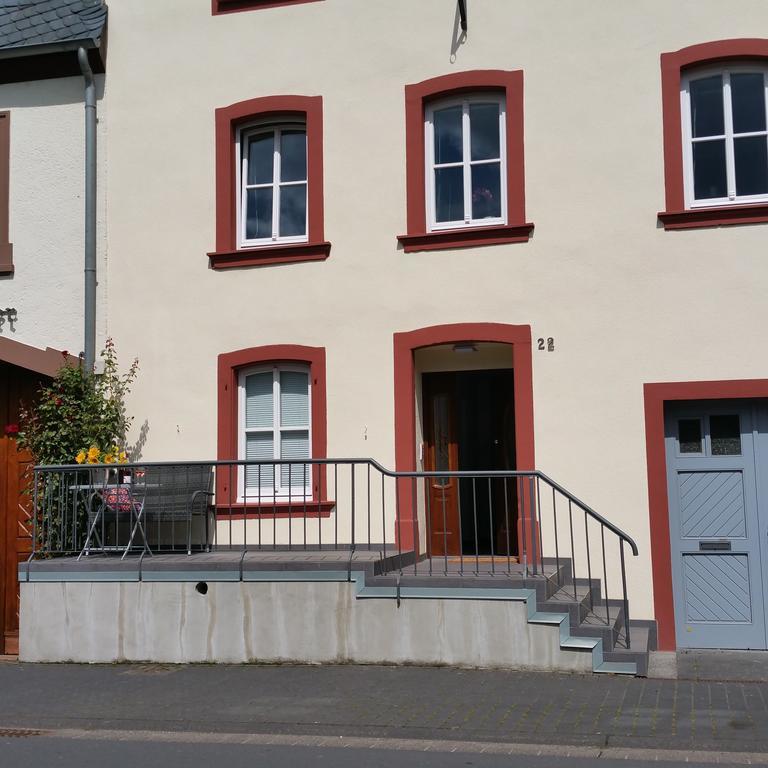 Ferienhaus-raju-zeltingen * Zeltingen-Rachtig